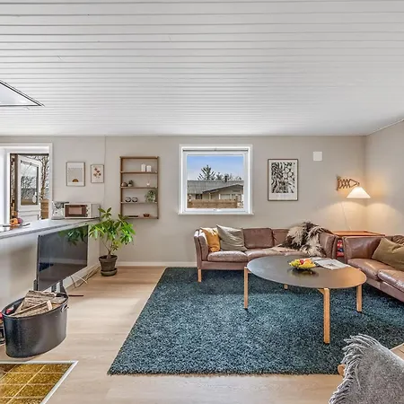 Gundis - 500m To The Fjord By Interhome Feriehus