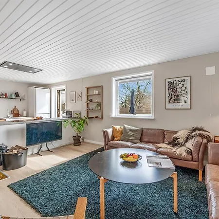Gundis - 500m To The Fjord By Interhome *