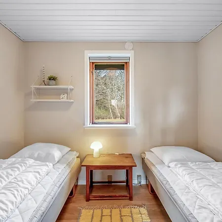 Gundis - 500m To The Fjord By Interhome Feriehus